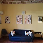 Casa Fontana Semesterbostad Capaci