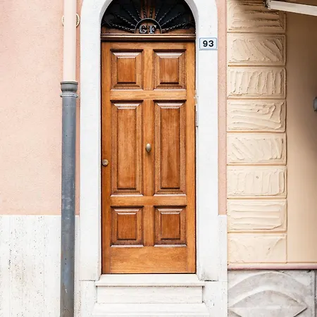 Semesterbostad Casa Fontana
